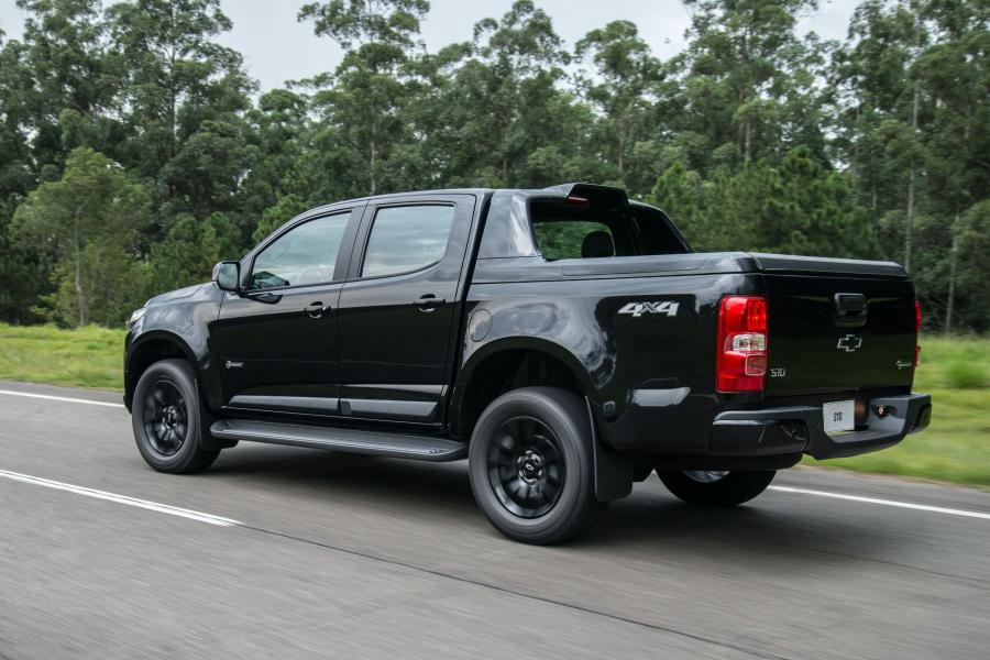  Chevrolet S10 Midnight Double Cab 2018 года  (фото 10 из 20)